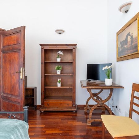 Luxury Apartment In The Heart Of Rome - Near Metro A And B Exterior foto